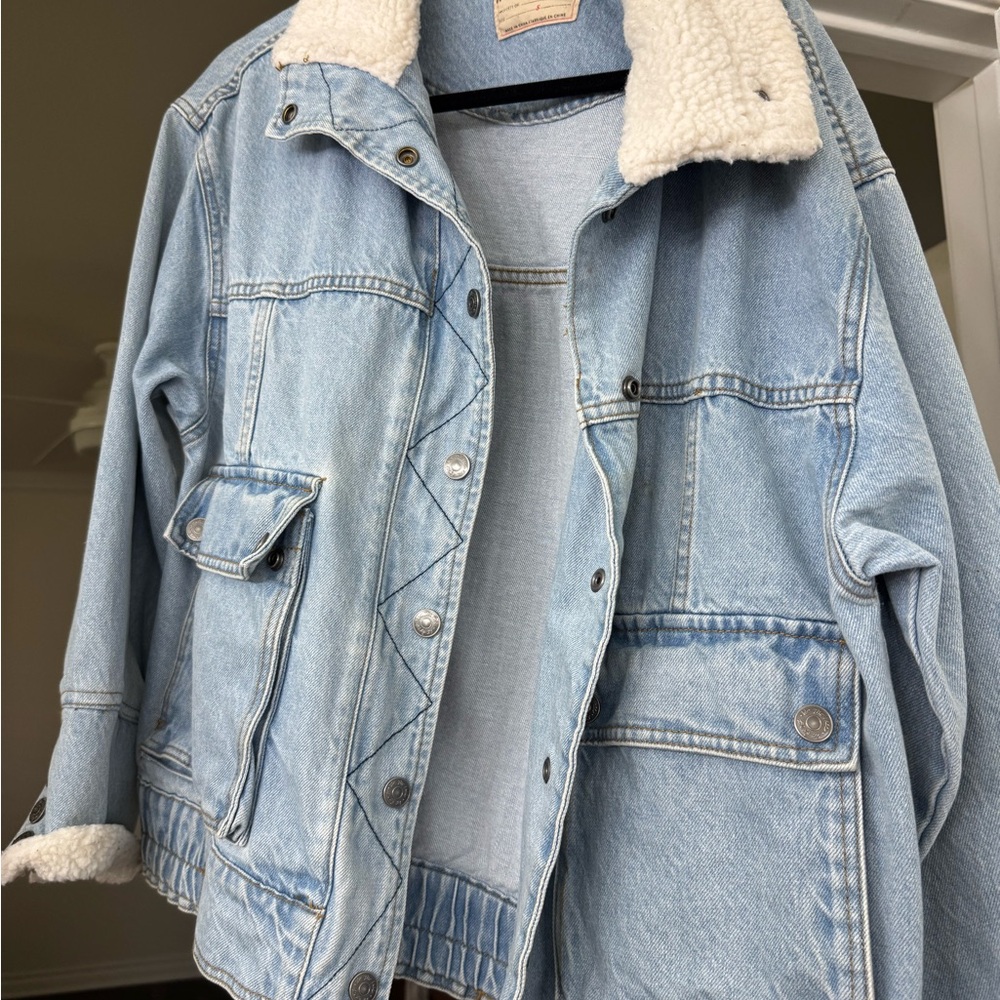 We The Free Light Blue Denim Jacket with Cream Sherpa Collar